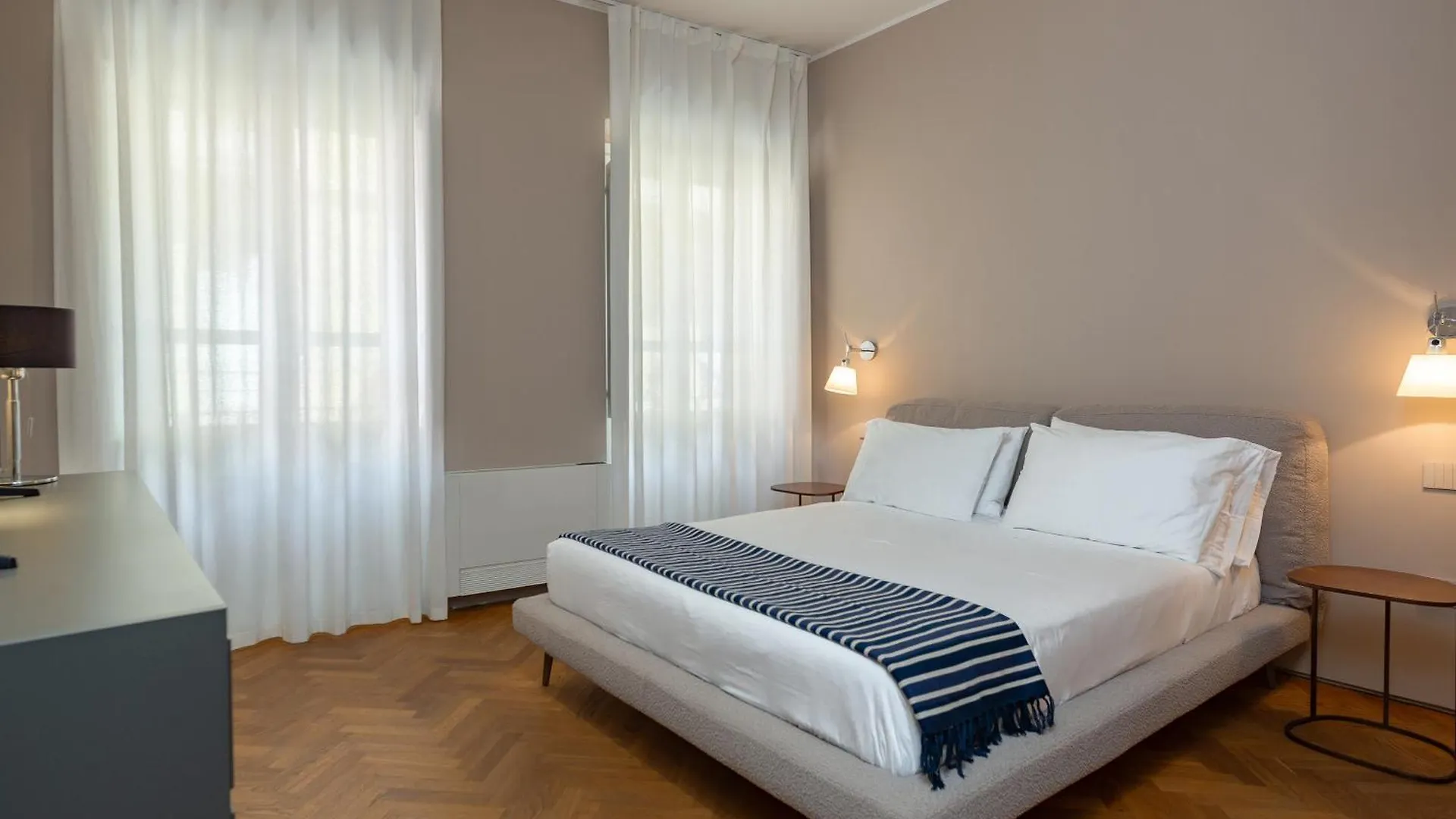 קליארי Boutique Apartment